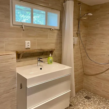 Сasa de vacaciones Emberi